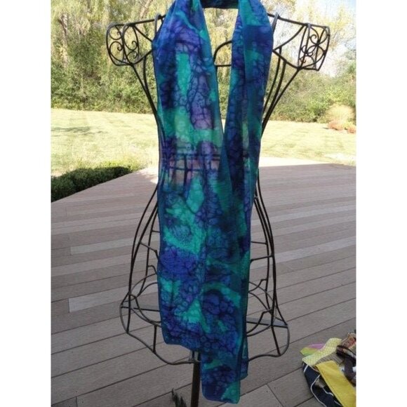 Vintage 1960's Scarf Blue Green Tie Dyed All Silk Handmade Hand Rolled Edges 56" - Picture 1 of 9